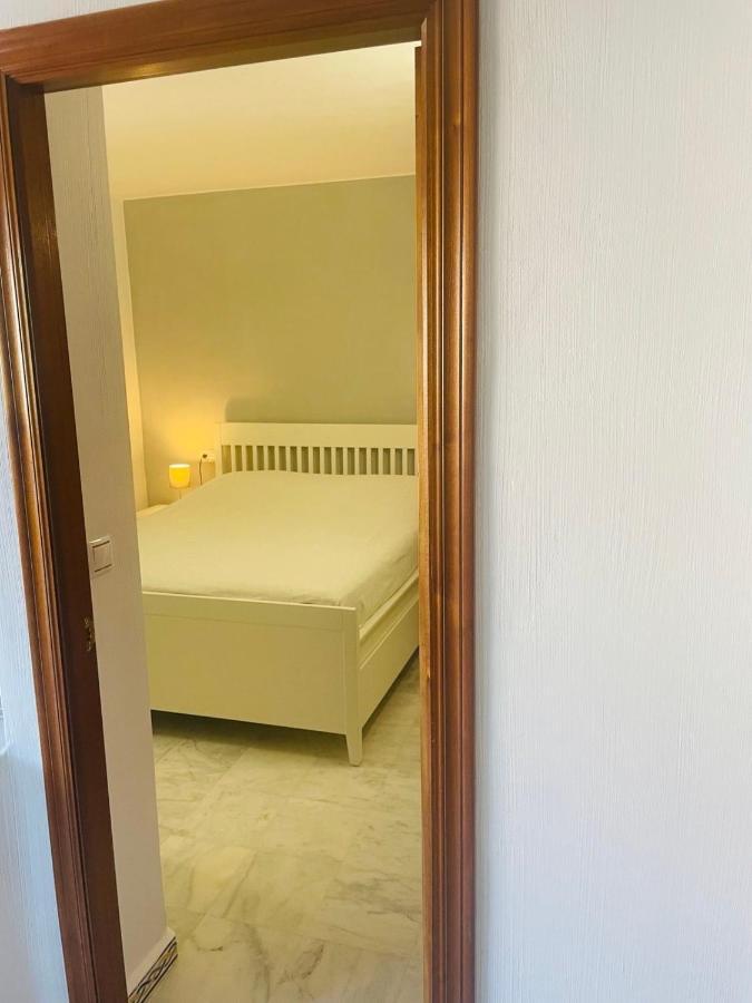 Beach Apartament In Torrevieja Ngoại thất bức ảnh