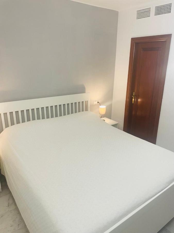 Beach Apartament In Torrevieja Ngoại thất bức ảnh