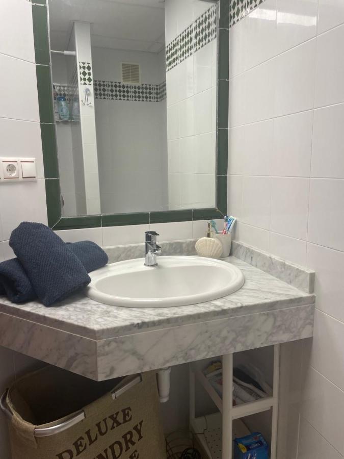 Beach Apartament In Torrevieja Ngoại thất bức ảnh
