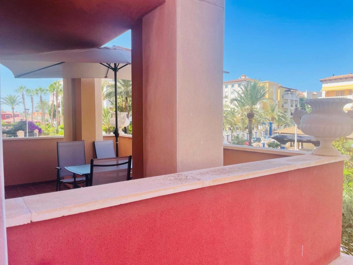 Beach Apartament In Torrevieja Ngoại thất bức ảnh