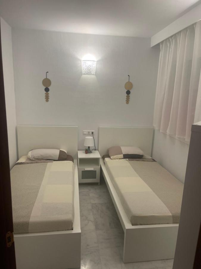 Beach Apartament In Torrevieja Ngoại thất bức ảnh
